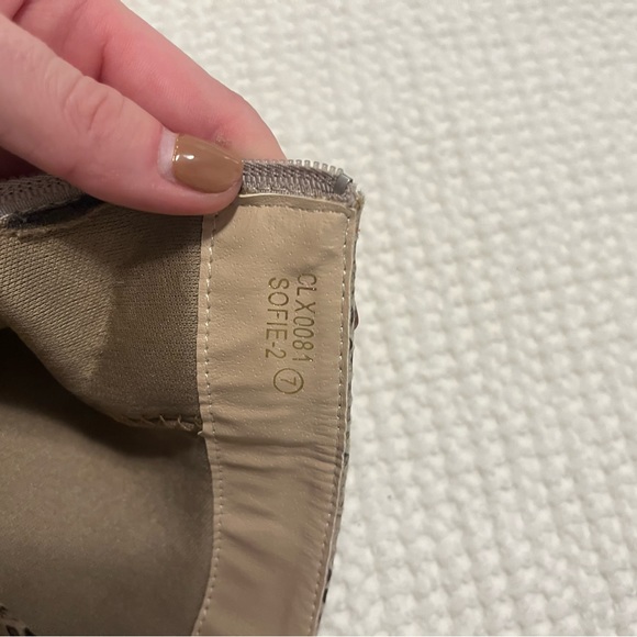 Snakeskin booties - Picture 3 of 3